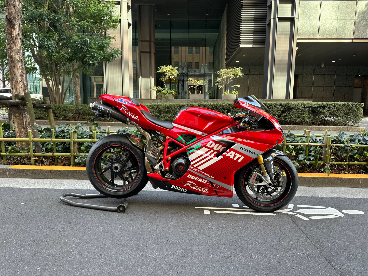 DUCATI 1098R